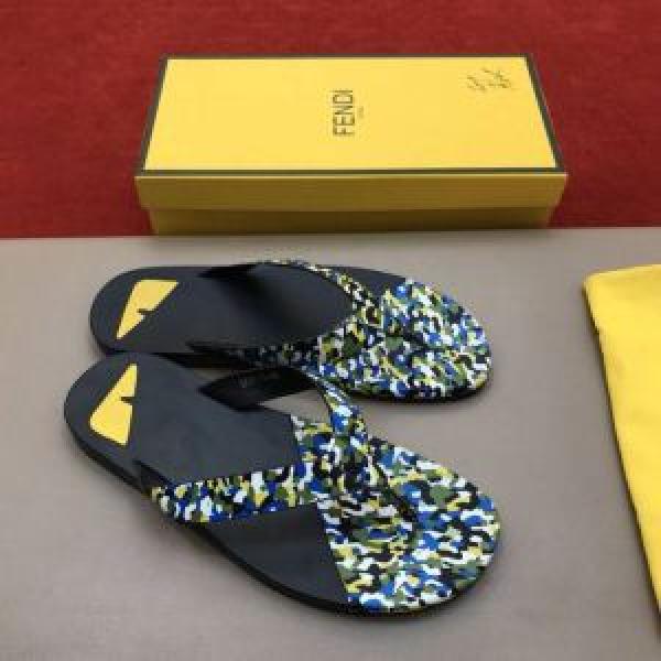 都市独特のトレンドアイテム フェンディ FENDI トングサンダル2026SSのトレンド商品