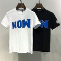 2色可選 2026年春夏のトレンドアイテム ドレスアップ効果も抜群 モンクレール MONCLER Tシャツ/ティーシャツ