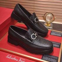 最も目立ったブランド新品サルヴァトーレフェラガモ FERRAGAMO ビジネスシ...