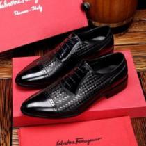 素敵カジュアルの春夏コレクションサルヴァトーレフェラガモ FERRAGAMO 2...