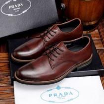 PRADA  ビジネスシューズ 【2026年】夏のファッション 新作限定華やかキ...