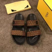 フェンディ FENDI一押し注目ブランドファションサンダル おしゃれな夏ファッシ...