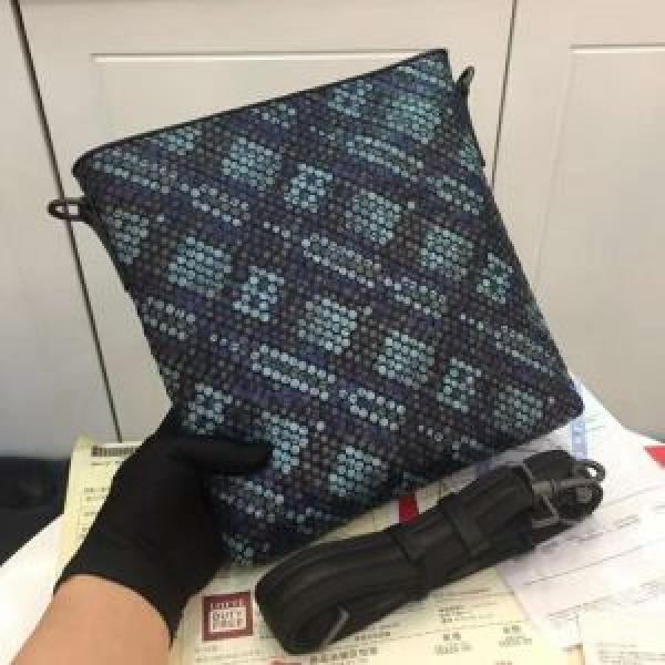 斜め掛けバッグ 2026春夏は人気定番 鮮度アップブランド最新 ボッテガ ヴェネタ BOTTEGA VENETA