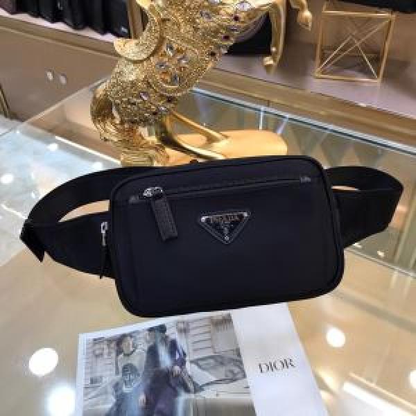 2026春夏人気トレンドアイテム プラダ PRADA ショルダーバッグ 今流行りの最新コレクション