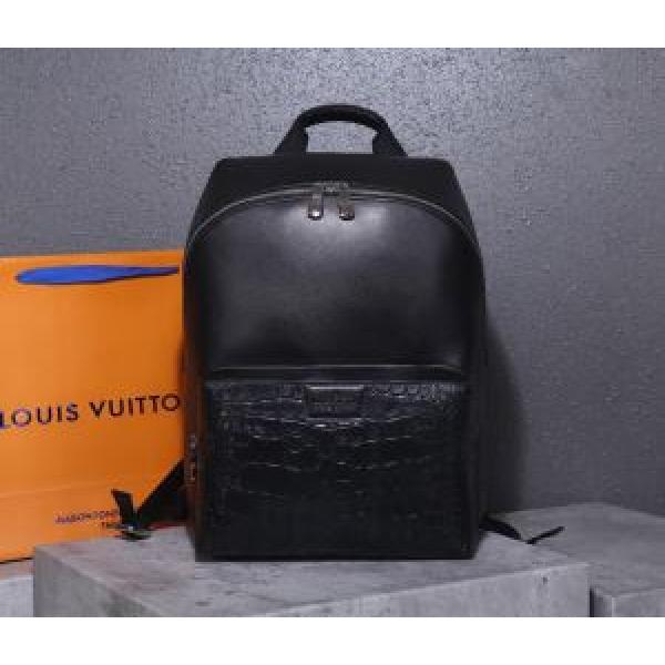 今年春夏ファション流行り ルイ ヴィトン LOUIS VUITTON リュック 【2026春夏】最新コレクション
