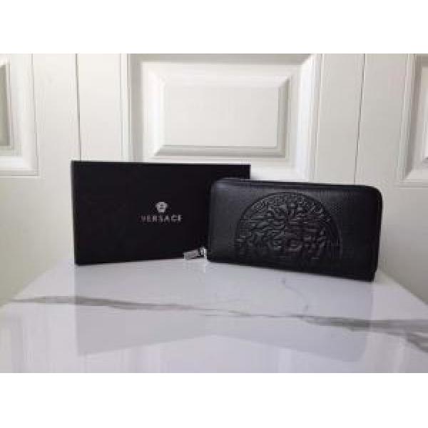 今季トレンドの限定アイテム ヴェルサーチVERSACE 財布 2026夏ファション新品