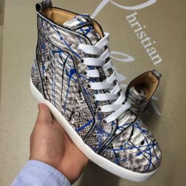 クリスチャンルブタン Christian Louboutin ランニングシューズ 3色可選 おしゃれな夏ファッション2026 海外セレブは大人気