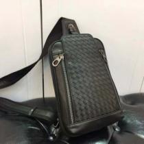 今季は特に注目ファション ボッテガ ヴェネタ BOTTEGA VENETA ショルダーバッグ 夏らしい季節感