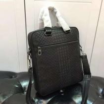 素敵なスタイルで夏の定番 春夏の流行り2026新品 ボッテガ ヴェネタ BOTTEGA VENETA ビジネスバッグ