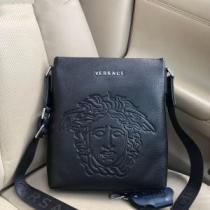 【2026春夏】最新コレクション 春夏！大人カジュアル ヴェルサーチVERSACE ビジネスバッグ
