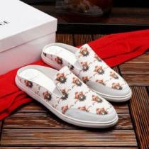 最も目立ったブランド新品 《2026年》今、注目のストリート VERSACE ヴ...