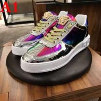 VERSACE ヴェルサーチ ハイトップシューズ 2色可選 春夏のトレンドアイテ...