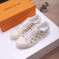 2026年春夏流行ファッション 大人の可愛さを引き立て LOUIS VUITTON ルイ ヴィトン カジュアルシューズ 3色可選