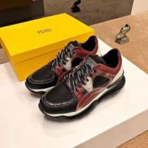 FENDI フェンディ カジュアルシューズ 2色可選 素敵なスタイルで夏の定番 ...