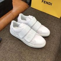 FENDI フェンディ カジュアルシューズ 2色可選 2026春夏のトレンド新商...