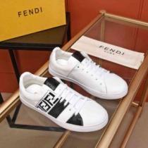 2026春夏人気トレンドアイテム 春夏の流行りトップス FENDI フェンディ ...