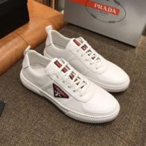 PRADA プラダ カジュアルシューズ 2026年春夏のトレンドアイテム 人気夏...