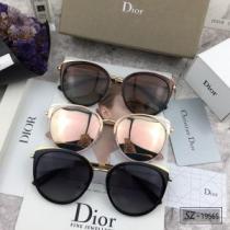 ディオール DIOR  クールな印象を引き立サングラスて    2026春夏も引き続きトレンド  3色可選