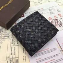 財布 ボッテガ ヴェネタ BOTTEGA VENETA 2026年の春夏に着たい 今年の正解大人気新作