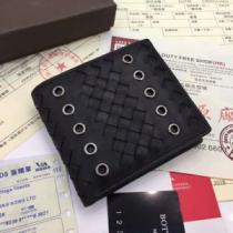 今から夏まで活躍する 2026春夏トレンドアイテム ボッテガ ヴェネタ BOTTEGA VENETA 財布