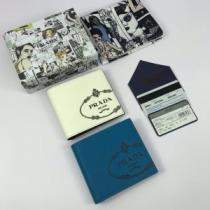 プラダ PRADA 財布 2色可選 2026春夏トレンドアイテム 爽やかカジュアル人気