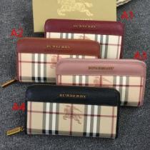 おしゃれな夏ファッション2026 バーバリー BURBERRY 財布 4色可選 暑い季節も大活躍