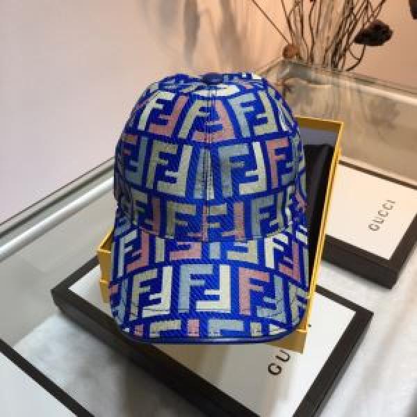 ベースボールキャップ 2色可選  今流行りの最新コレクション 2026年春夏シーズンの人気 フェンディ FENDI