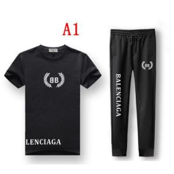 新作コレクションを見る 【2026年】夏のファッション バレンシアガ BALENCIAGA 上下セット 4色可選