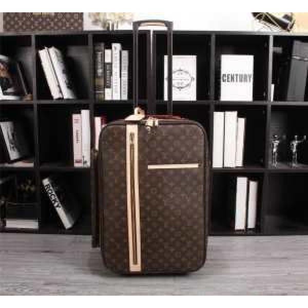 スーツケース 2026春夏の大注目トレンド ルイ ヴィトン発表の新作モデル  LOUIS VUITTON