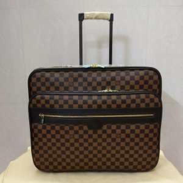 抜け感のあるキレイめ スーツケース ルイ ヴィトン LOUIS VUITTON 2026夏ファション新品  即完売