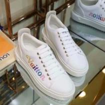 爽やかカジュアル人気 ルイ ヴィトン LOUIS VUITTON カジュアルシュ...