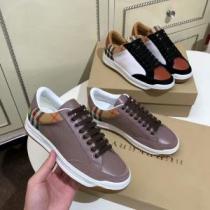 バーバリー BURBERRY カジュアルシューズ 2色可選 2026年春夏のトレンドアイテム 高級感が好評です