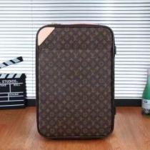 ルイ ヴィトン LOUIS VUITTON 2026春夏の大注目トレンド スーツ...