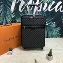 抜け感のあるキレイめ ルイ ヴィトン2026年最新ファッション LOUIS VUITTON 完売在庫確保 スーツケース
