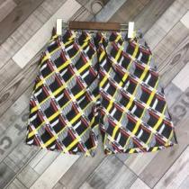 フェンディ FENDI ブランド ジーンズ 今流行りの最新コレクション 2026...