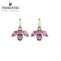 スワロフスキー SWAROVSKI イヤリング  《2026年》今、注目のストリ...