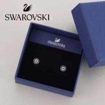 スワロフスキー SWAROVSKI ピアス 2026年春夏のトレンドアイテム  今季流行りの人気新作