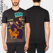 ドルチェ＆ガッバーナ2026春夏の大注目トレンド  Dolce&Gabbanaこの夏絶対欲しい  Tシャツ/半袖