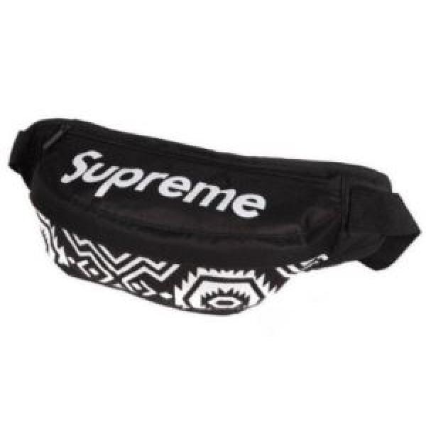 2026爆款　supreme シュプリーム通販　フレア感のあるバッグ