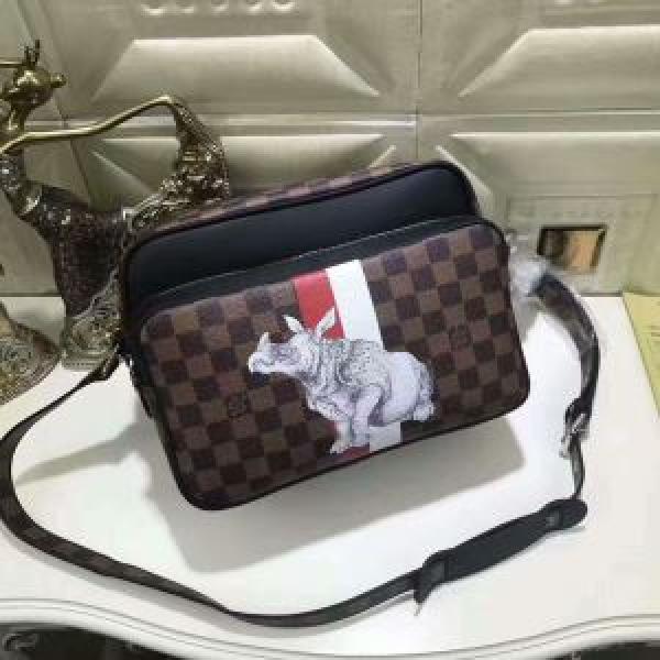 ルイ ヴィトン LOUIS VUITTON 2026春夏ショルダーバッグ  耐久性に優れ