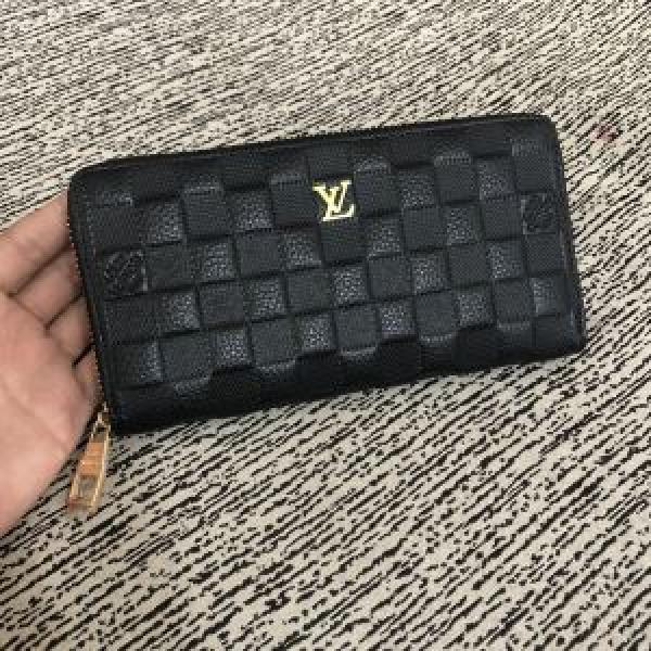 2026年春夏シーズンの人気 ルイ ヴィトン LOUIS VUITTON 財布 今流行りの最新コレクション