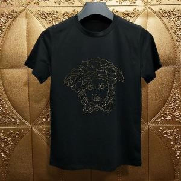 おしゃれな夏ファッション2026 VERSACE Tシャツ/半袖  必見素敵お上品 ヴェルサーチ