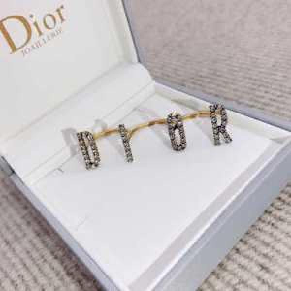 リング/指輪 新作コレクションを見る ディオール 2026年の春夏に着たい  DIOR 馴染みやすいスタイル美品