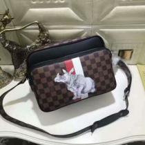 ルイ ヴィトン LOUIS VUITTON 2026春夏ショルダーバッグ  耐久性に優れ