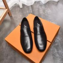 注目度が高まり最新コレクションビジネスシューズ 2026春夏トレンドアイテム 2色可選 エルメス HERMES 最近のトレンドアイテム