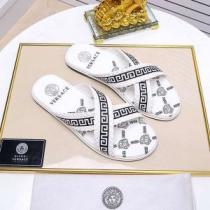 サンダル 2026夏色っぽさ  ヴェルサーチVERSACE おしゃれデザインも大...