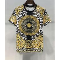 2026年最新ファッション Tシャツ/半袖 ヴェルサーチ安心と信頼のお取引 VE...