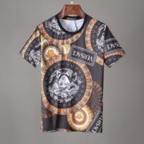 VERSACE 2026夏ファション新品 Tシャツ/半袖 大注目日本未入荷 ヴェルサーチ超あたたかい