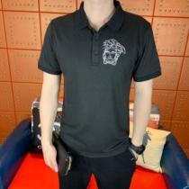 人気モデル愛用 2026SSのトレンド商品 ヴェルサーチVERSACE  Tシャ...