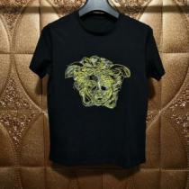 おしゃれな夏ファッション2026 ヴェルサーチ VERSACE いろいろ選べる ...